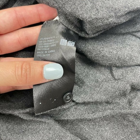 Uniqlo Womens Dark Gray Button Up Blouse Shirt - Picture 5 of 5